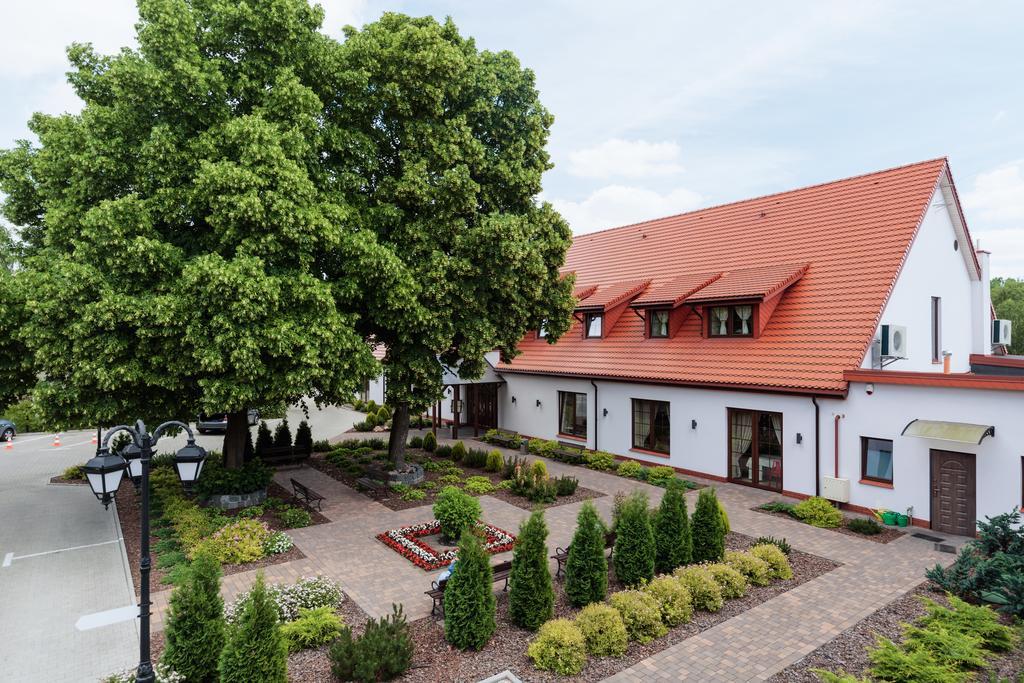 Hotel Folwark Zgierz Exterior photo