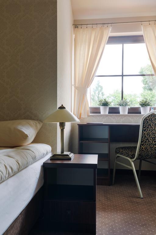 Hotel Folwark Zgierz Room photo